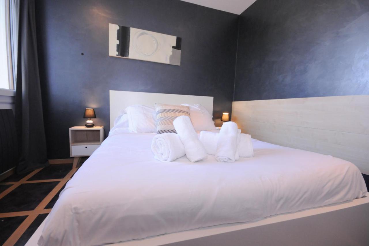 Le Grand Large - Apartment Parking & Balcony By The Lake Modern Bright Annecy Exteriör bild