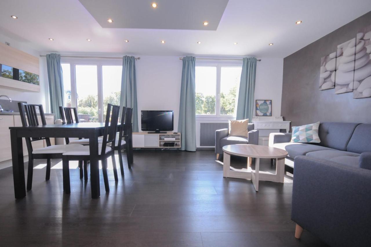 Le Grand Large - Apartment Parking & Balcony By The Lake Modern Bright Annecy Exteriör bild