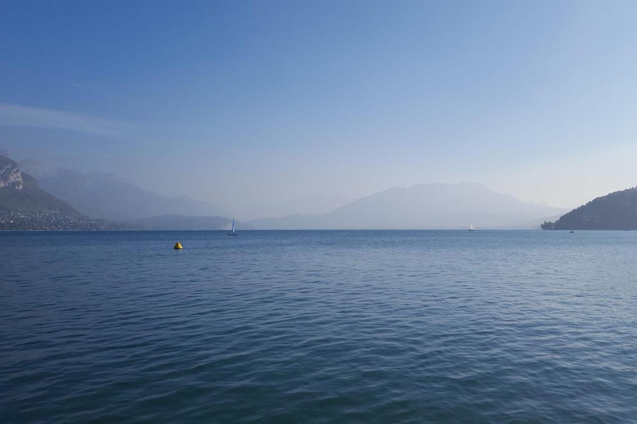 Le Grand Large - Apartment Parking & Balcony By The Lake Modern Bright Annecy Exteriör bild