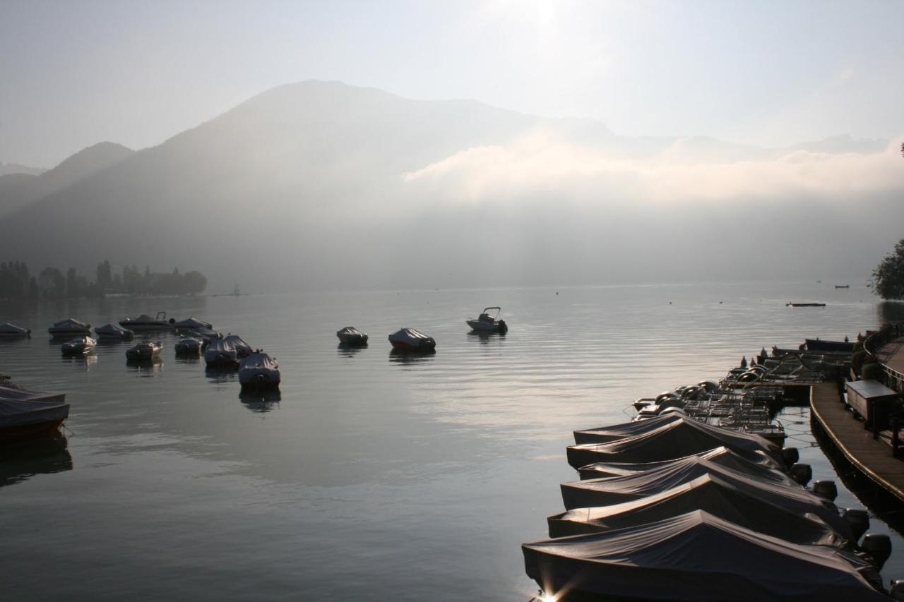 Le Grand Large - Apartment Parking & Balcony By The Lake Modern Bright Annecy Exteriör bild